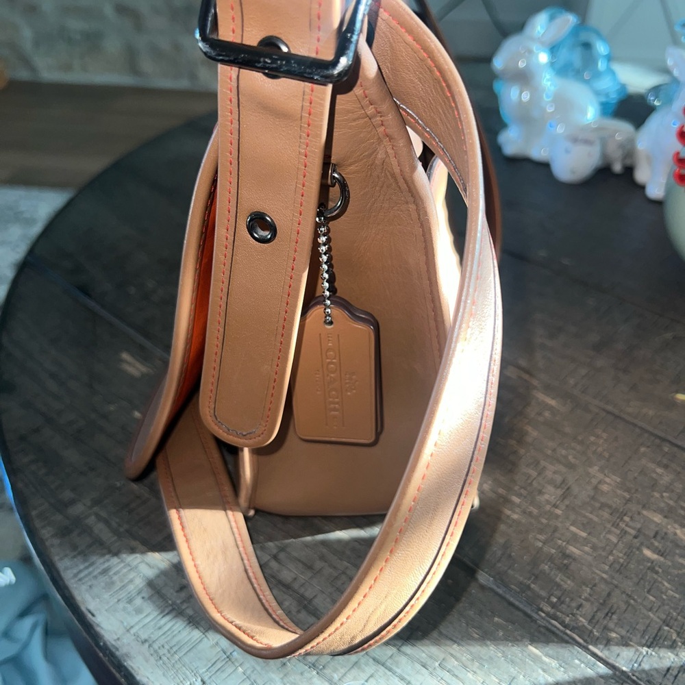 Coach Limited Edition Glovetanned Leather Crossbody Saddle Bag l, excellent!! - Picture 8 of 13